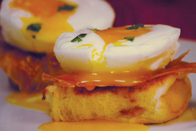 Open-Faced Poached Eggs and Prosciutto Breakfast Sandwiches