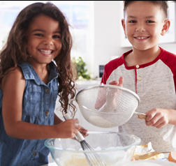 kids baking photo